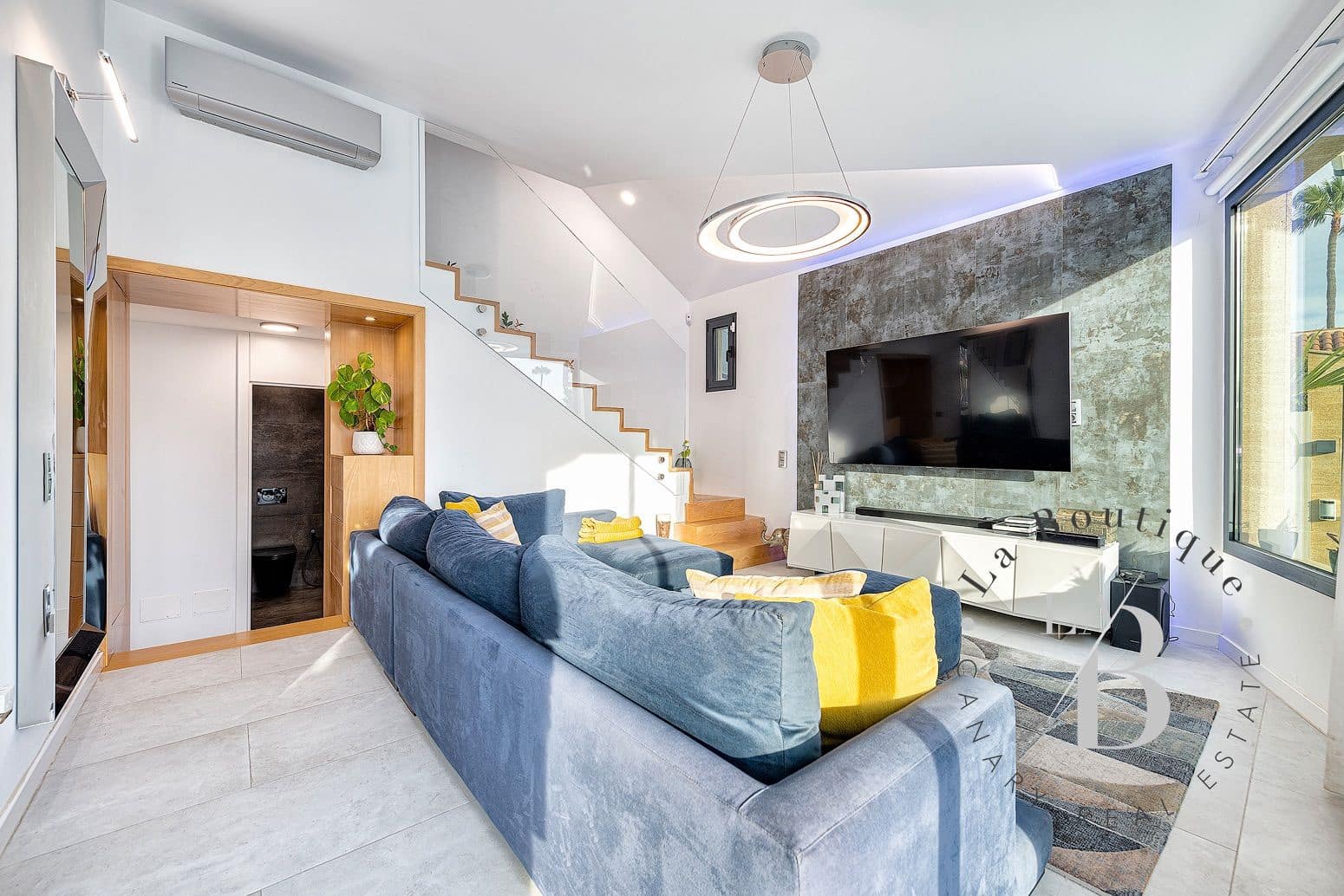 3 bedroom Bungalow for sale in Campo Internacional with pool garage - € 940,000 (Ref: 7739966)