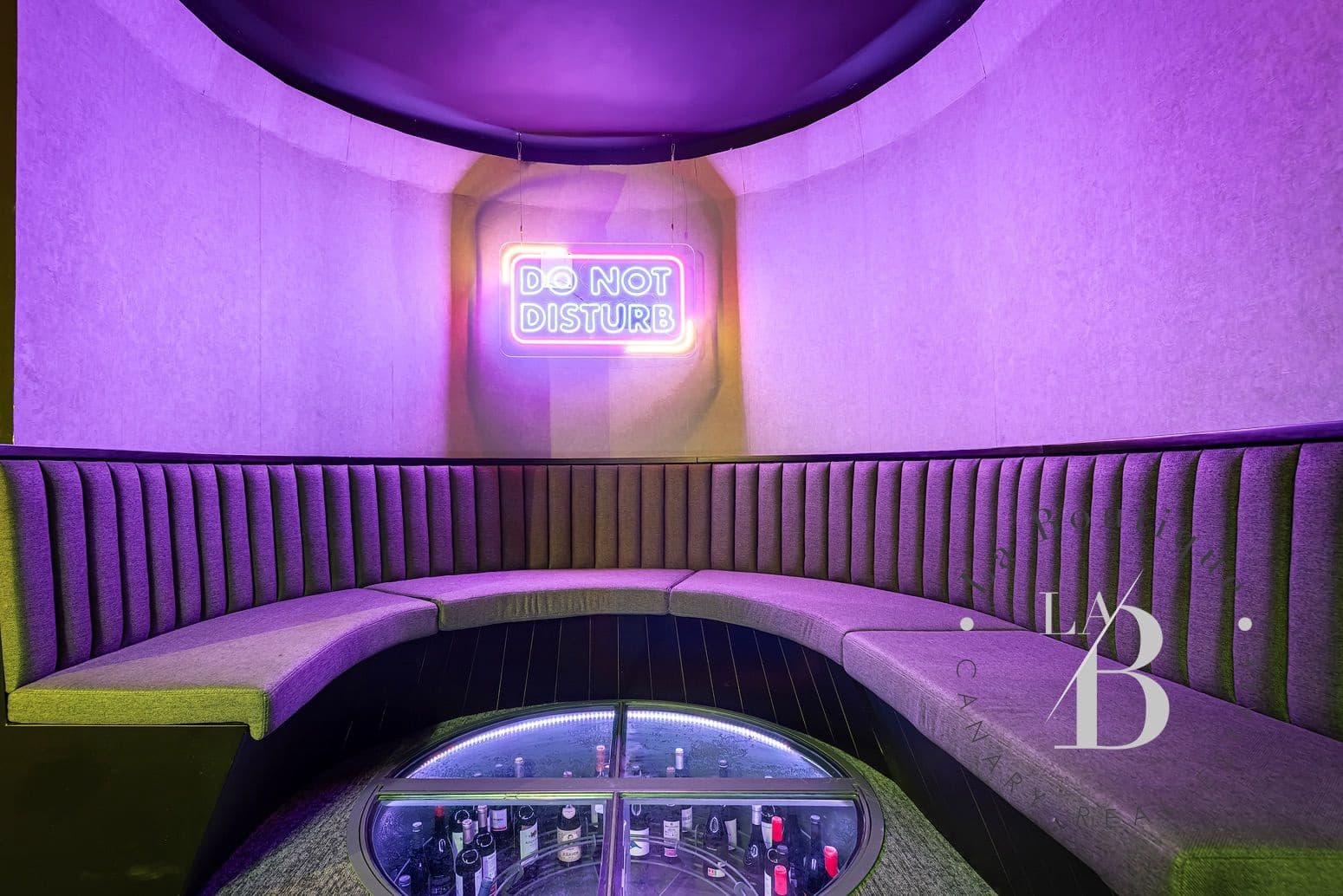 3 bedroom Bungalow for sale in Campo Internacional with pool garage - € 940,000 (Ref: 7739966)