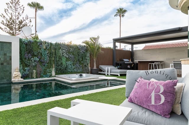 3 quarto Bungalow para venda em Campo Internacional, San Bartolomé de Tirajana com piscina garagem - 940 000 € (Ref: 7739966)