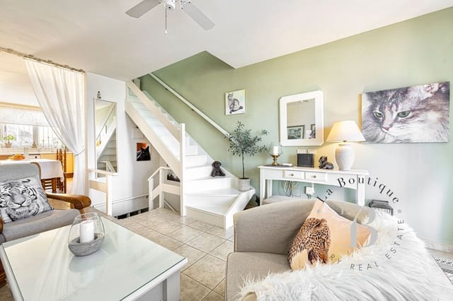 3 soveværelse Semi-Rækkehus til salg i San Agustín, San Bartolomé de Tirajana med swimmingpool - € 290.000 (Ref: 8064542)