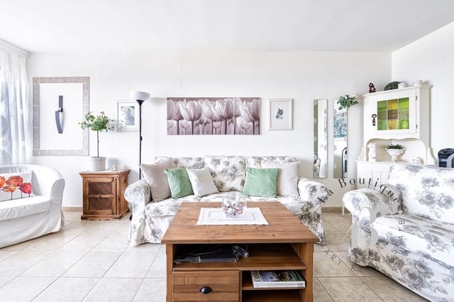 3 soveværelse Semi-Rækkehus til salg i San Agustín, San Bartolomé de Tirajana med swimmingpool - € 290.000 (Ref: 8064542)