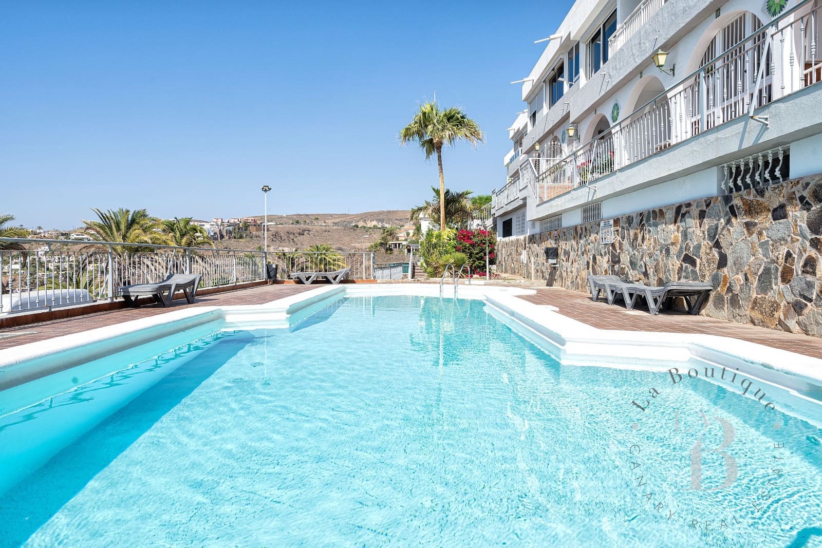 3 slaapkamer Halfvrijstaande villa te koop in San Agustin met zwembad - € 290.000 (Ref: 8064542)