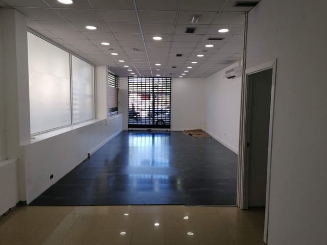 Erhverv til salg i Vecindario, Santa Lucía de Tirajana - € 220.000 (Ref: 8157871)