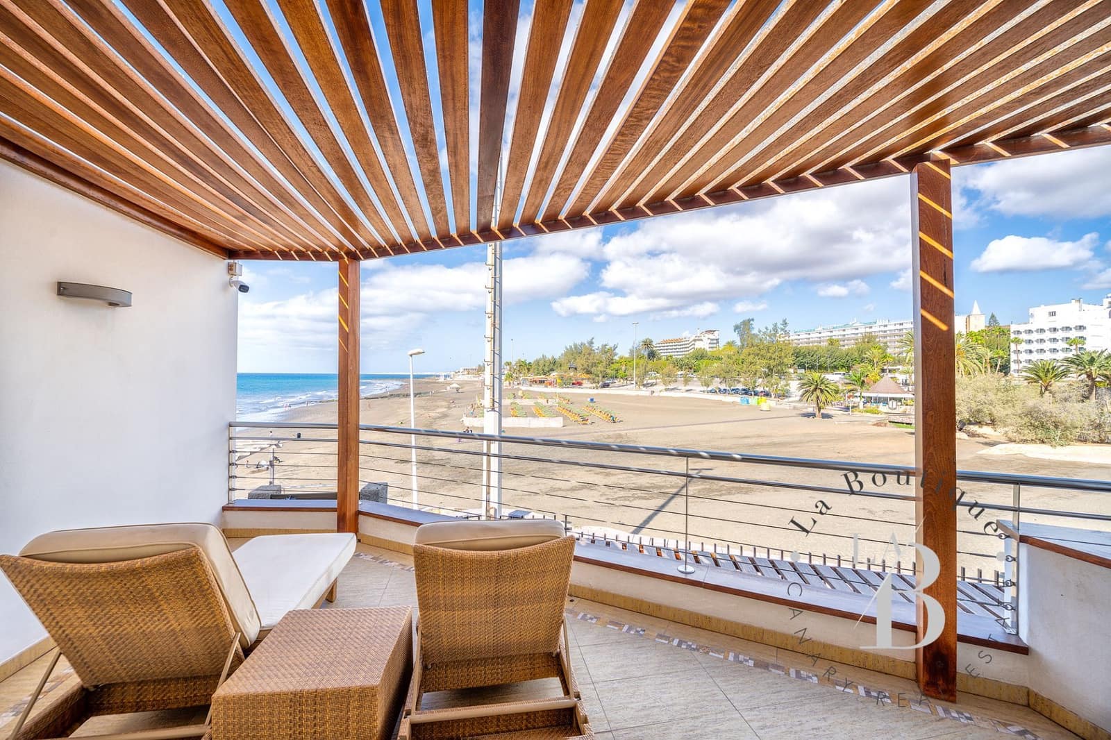 6 bedroom Villa for sale in San Agustin - € 1,750,000 (Ref: 8253493)