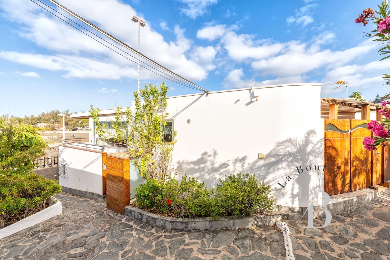 6 bedroom Villa for sale in San Agustin - € 1,750,000 (Ref: 8253493)