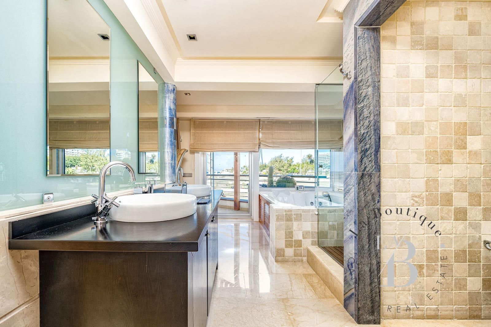 6 bedroom Villa for sale in San Agustin - € 1,750,000 (Ref: 8253493)