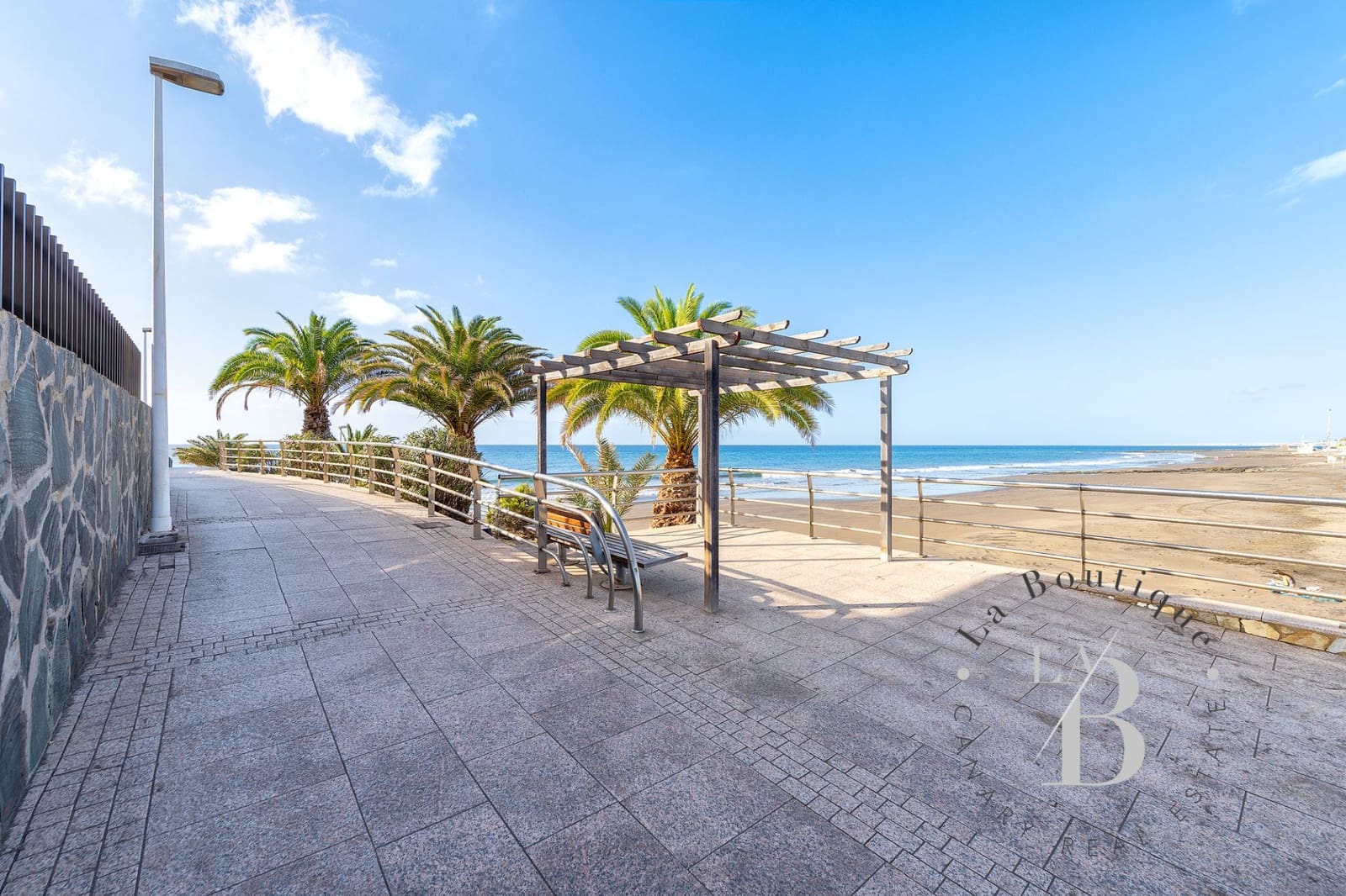 6 bedroom Villa for sale in San Agustin - € 1,750,000 (Ref: 8253493)