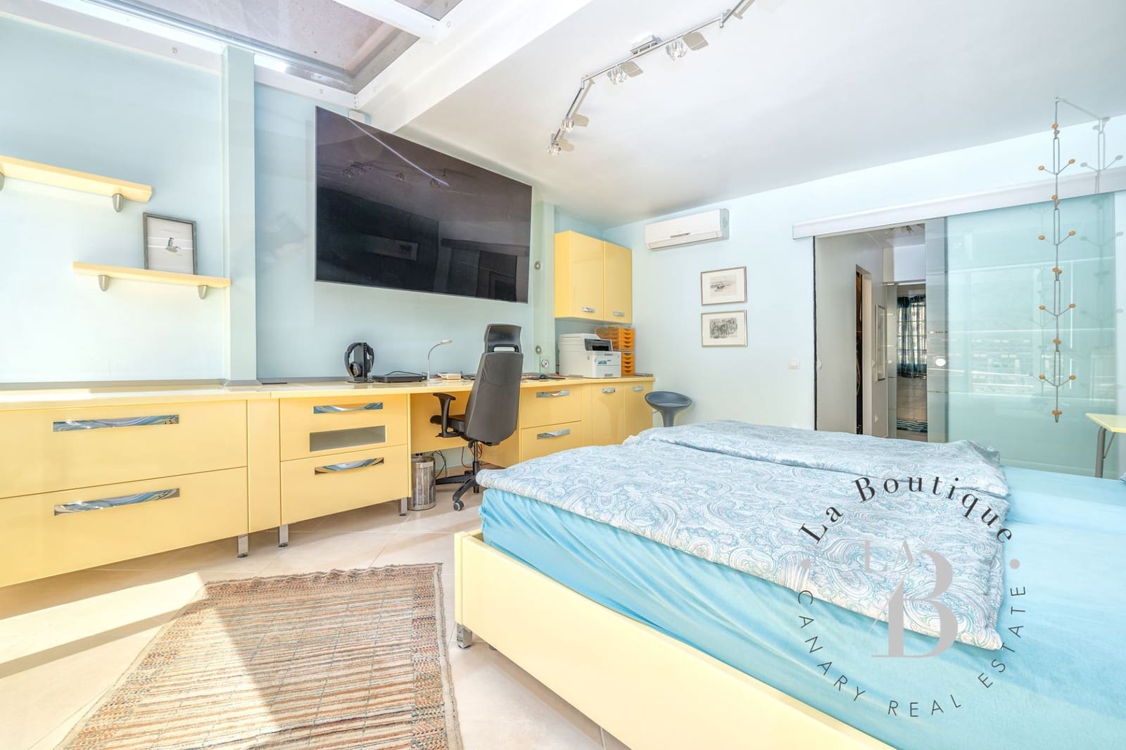 4 soveværelse Villa til salg i Playa de Mogan med garage - € 950.000 (Ref: 8287187)