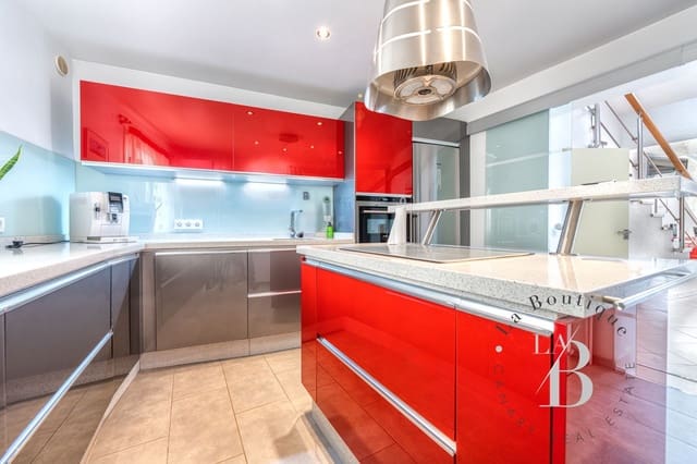 4 slaapkamer Villa te koop in Playa de Mogán, Mogán met garage - € 950.000 (Ref: 8287187)