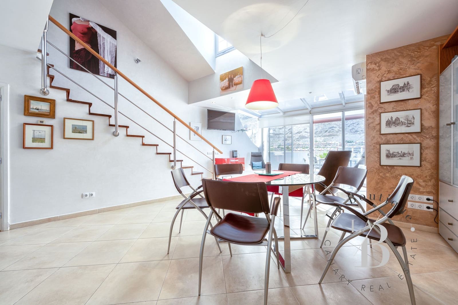 4 soveværelse Villa til salg i Playa de Mogan med garage - € 950.000 (Ref: 8287187)