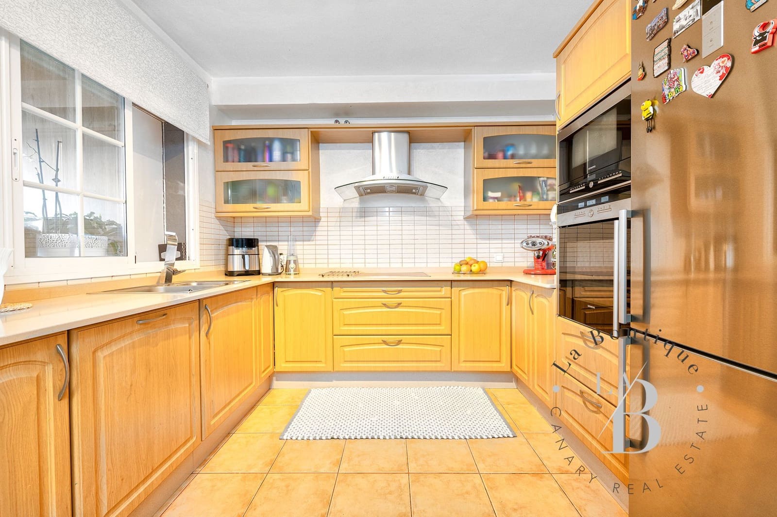 4 soveværelse Byhus til salg i Mogan med garage - € 416.000 (Ref: 8412094)