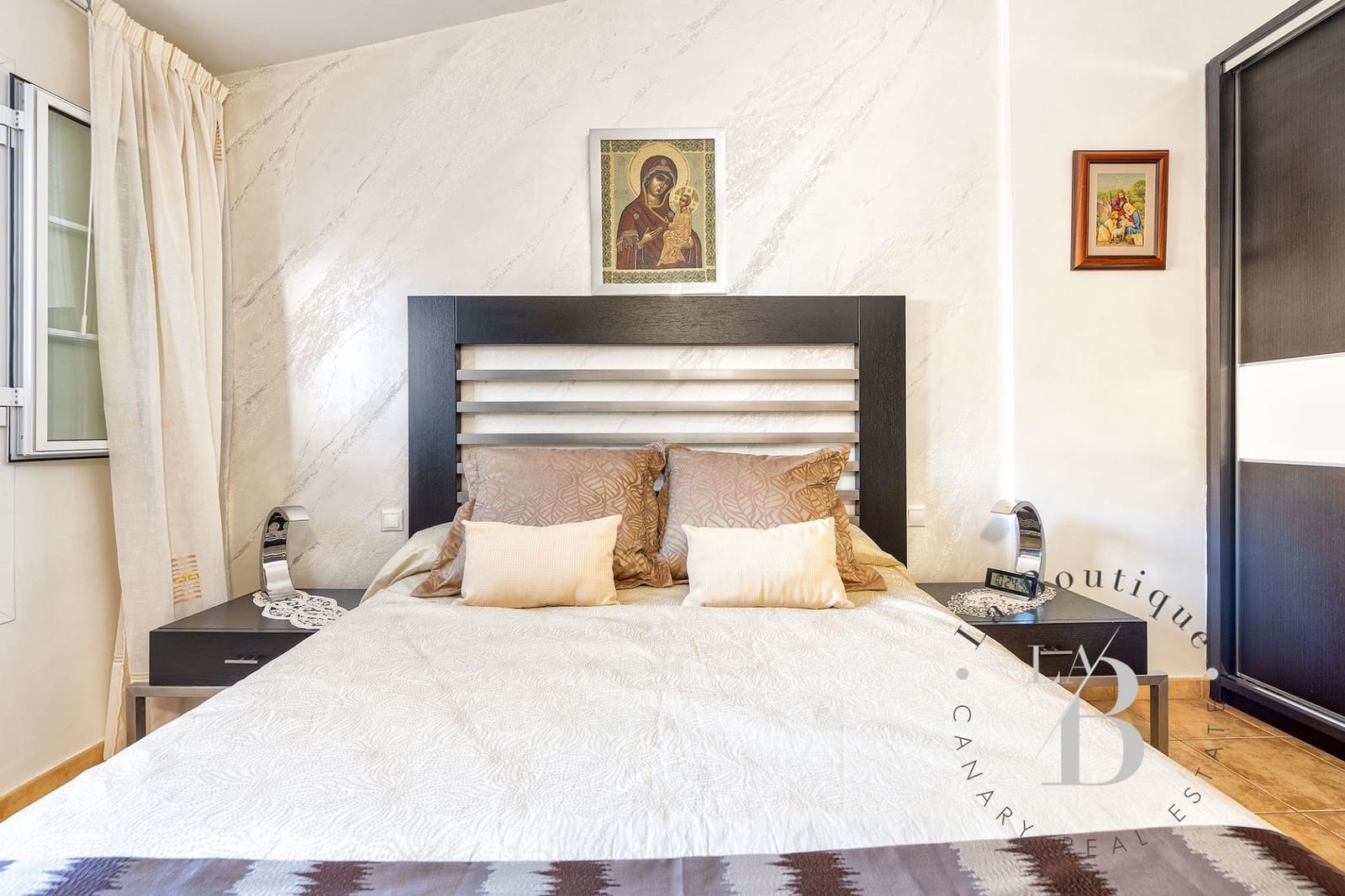 4 soveværelse Byhus til salg i Mogan med garage - € 416.000 (Ref: 8412094)