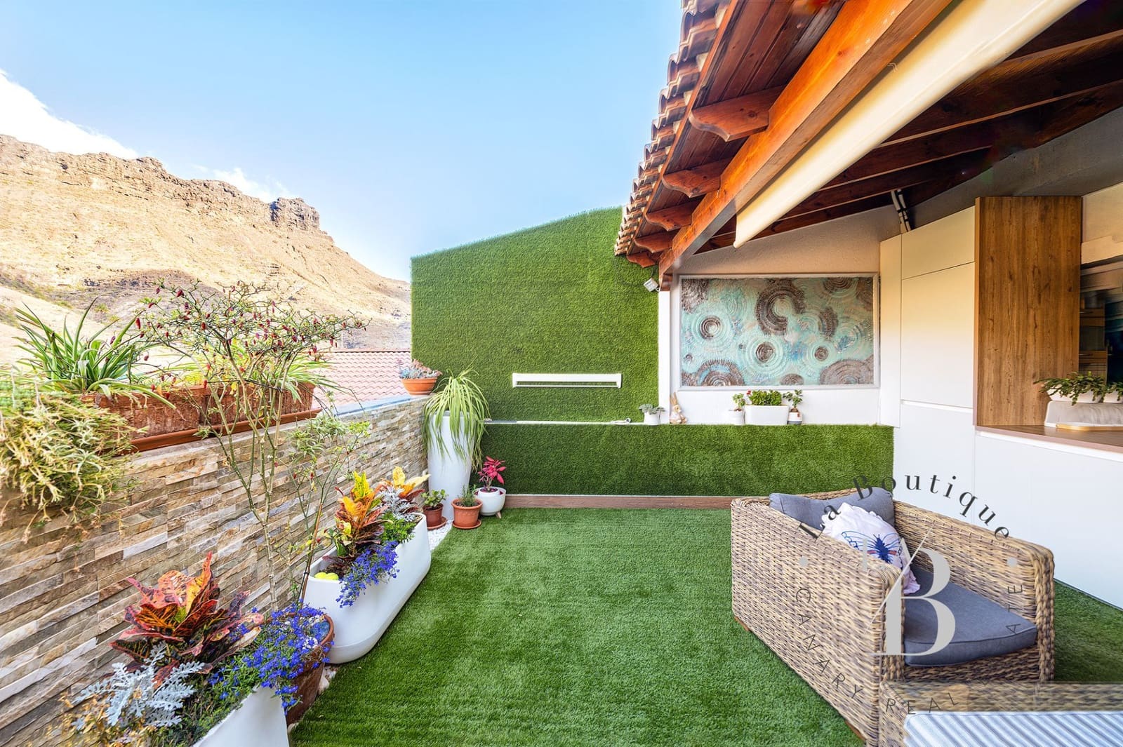 4 soveværelse Byhus til salg i Mogan med garage - € 416.000 (Ref: 8412094)