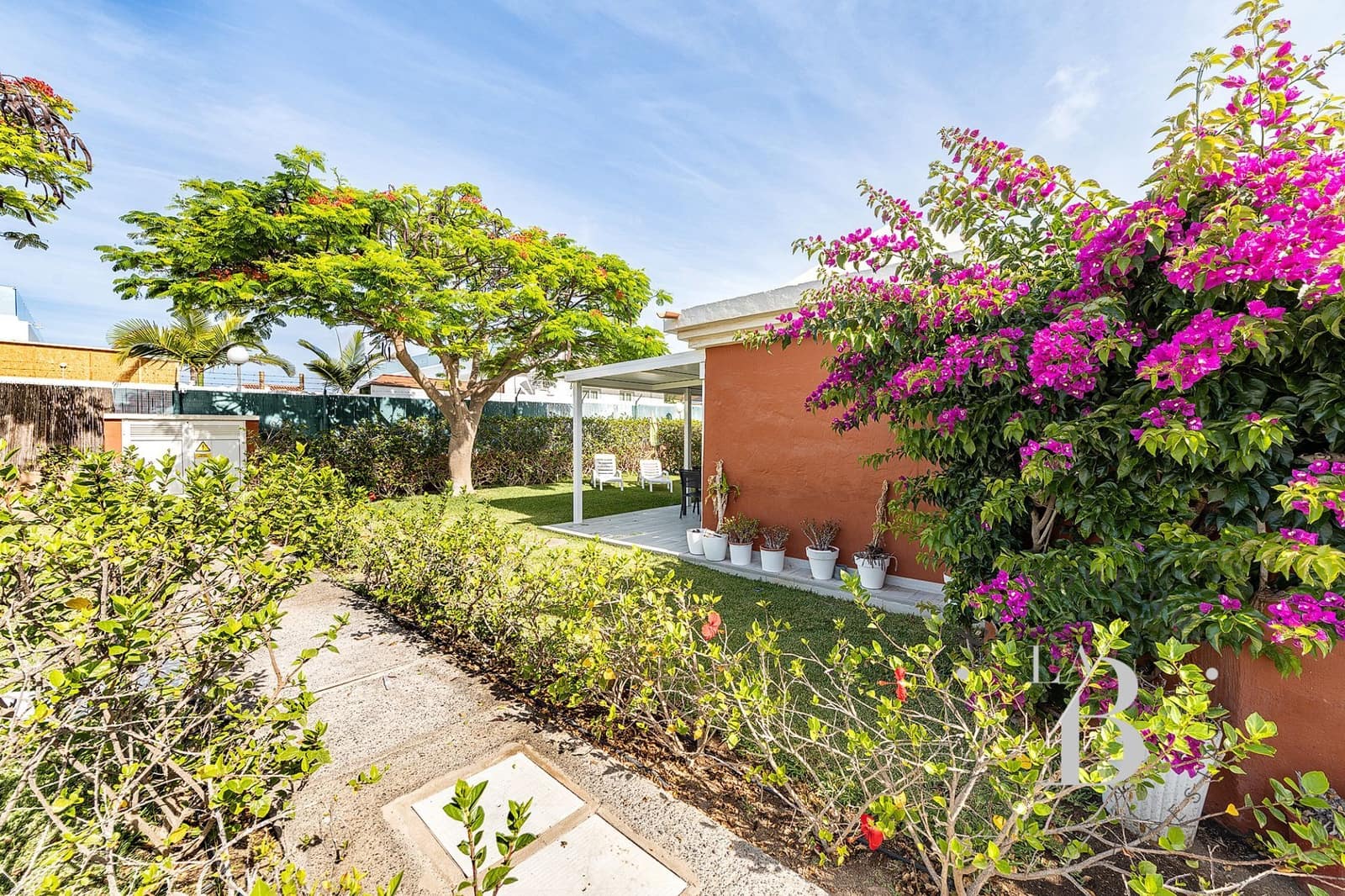 2 bedroom Bungalow for holiday rental in Campo Internacional with pool garage - € 1,000 (Ref: 8415052)