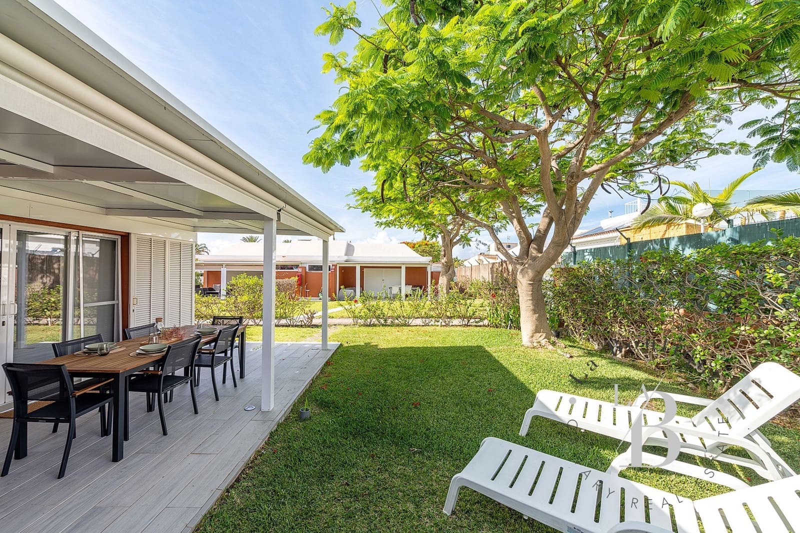 2 bedroom Bungalow for holiday rental in Campo Internacional with pool garage - € 1,000 (Ref: 8415052)