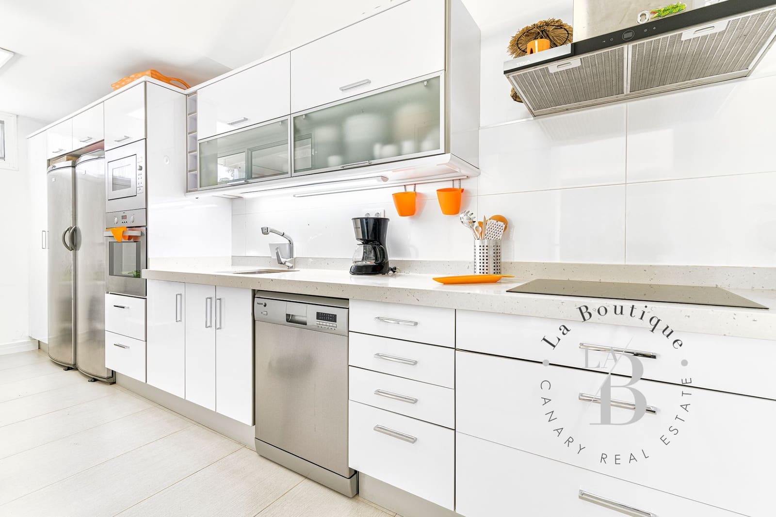 2 bedroom Bungalow for holiday rental in Campo Internacional with pool garage - € 1,000 (Ref: 8415052)