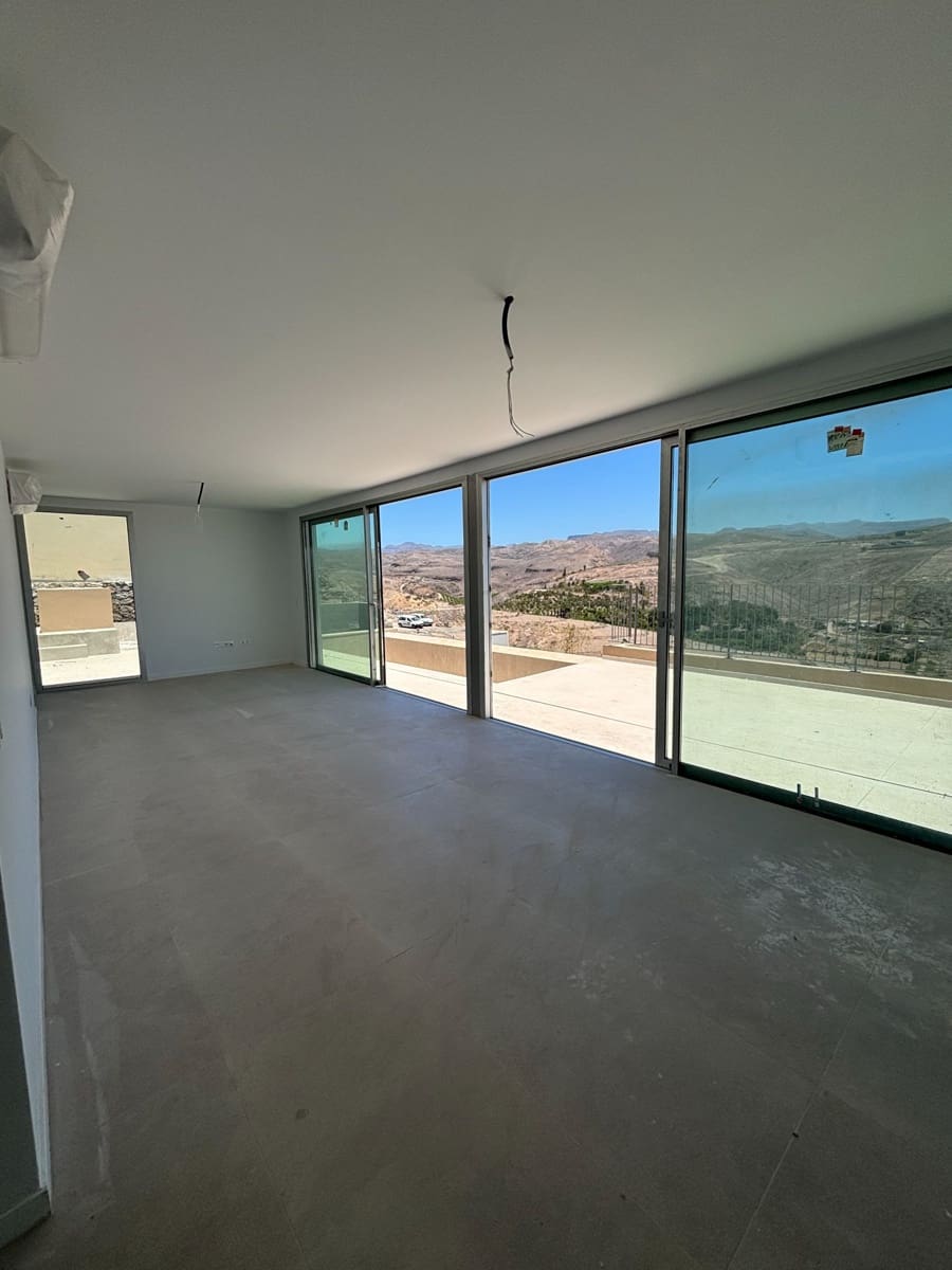 3 soveværelse Villa til salg i Salobre Golf med swimmingpool garage - € 745.000 (Ref: 8422937)