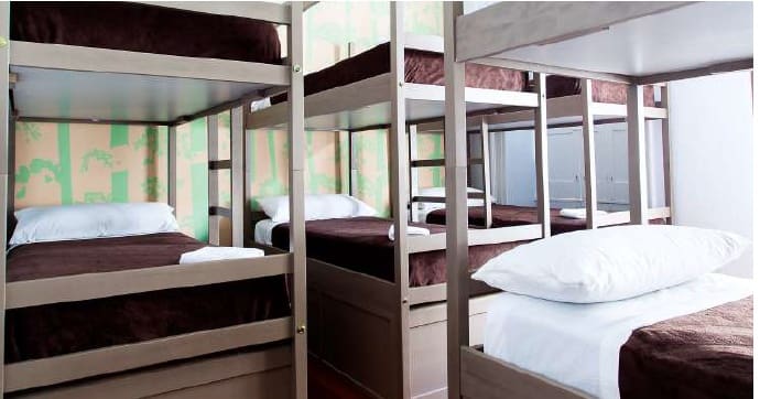 8 soverom Villa til salgs i Las Palmas de Gran Canaria - € 550 000 (Ref: 8463431)