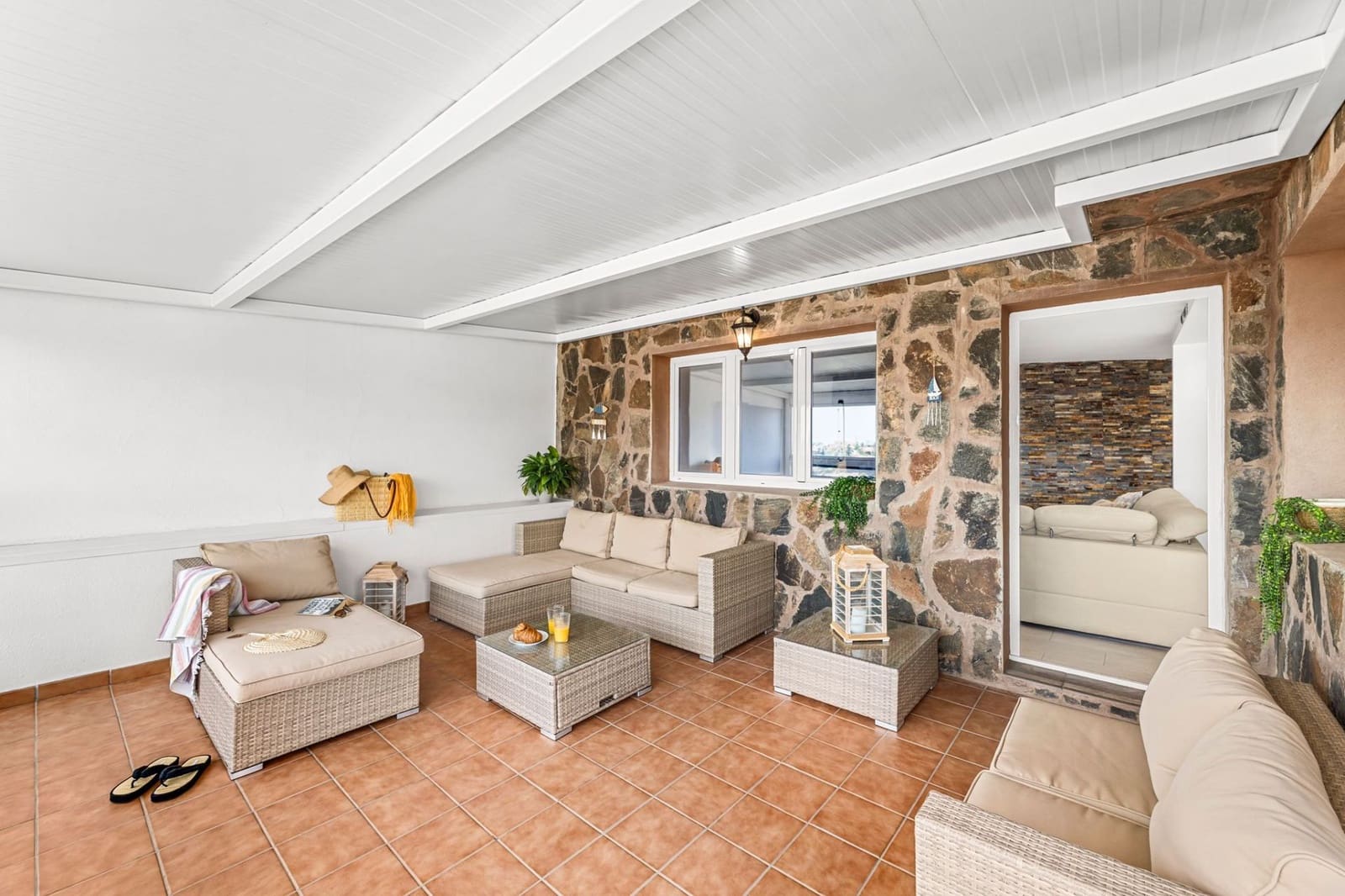 3 bedroom Villa for rent in San Agustin with garage - € 3,000 (Ref: 8723641)