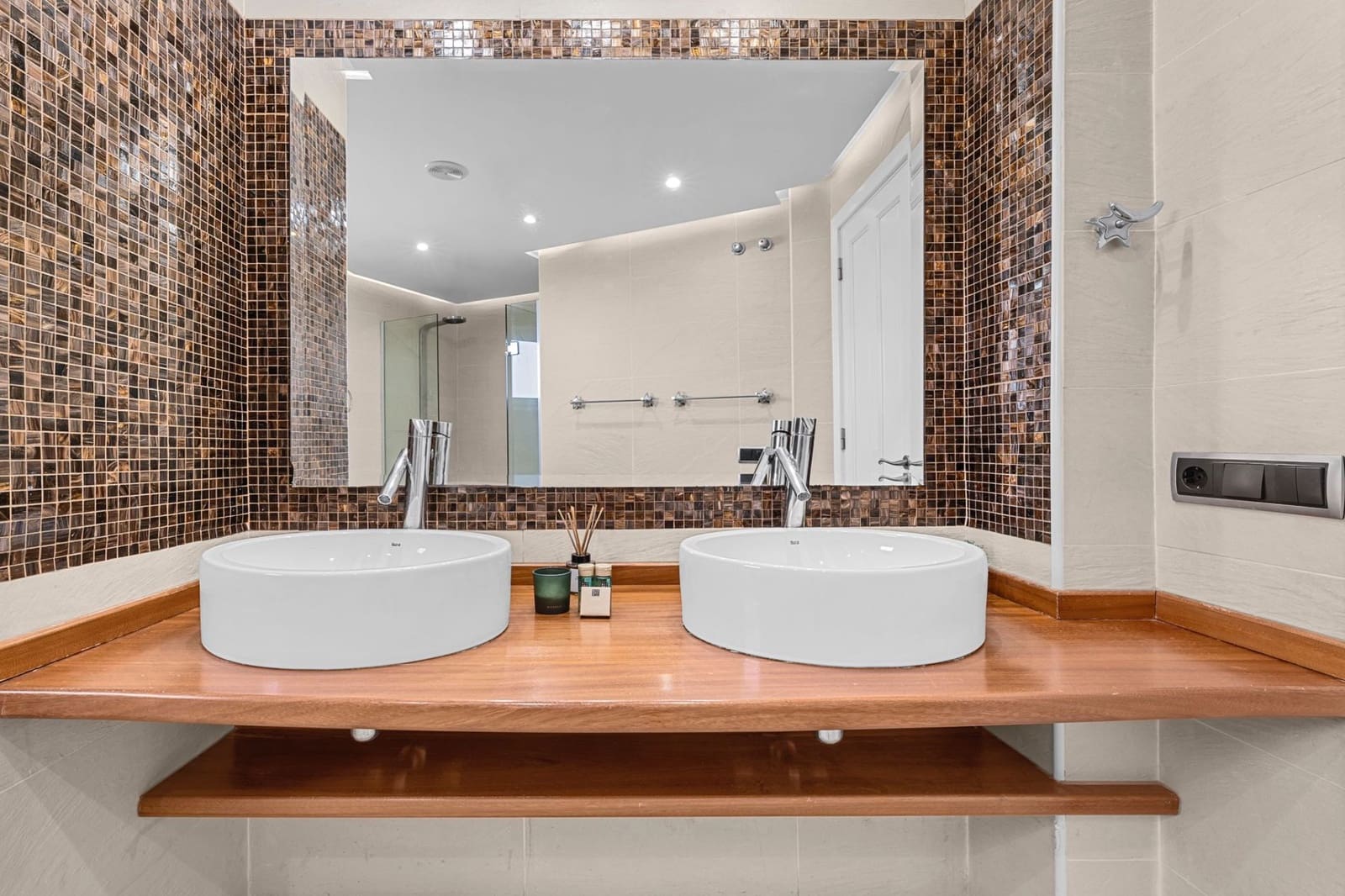 3 bedroom Villa for rent in San Agustin with garage - € 3,000 (Ref: 8723641)