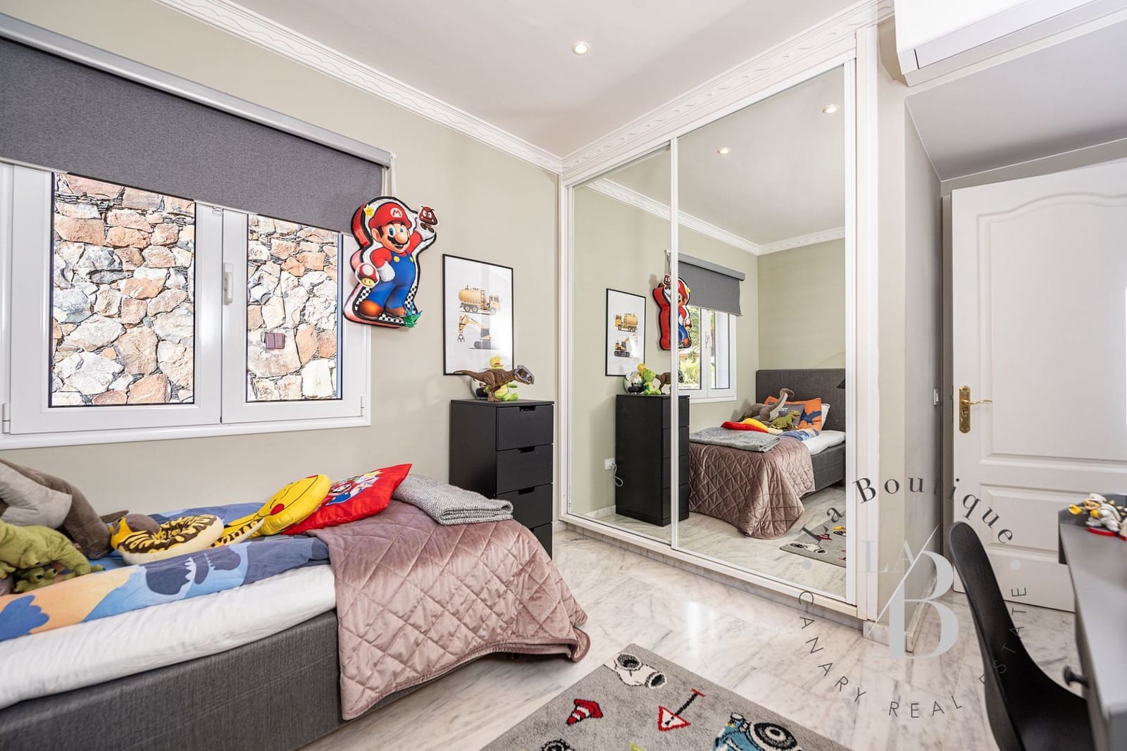 5 soverom Villa til salgs i Monte Leon med svømmebasseng garasje - € 1 035 000 (Ref: 8800778)