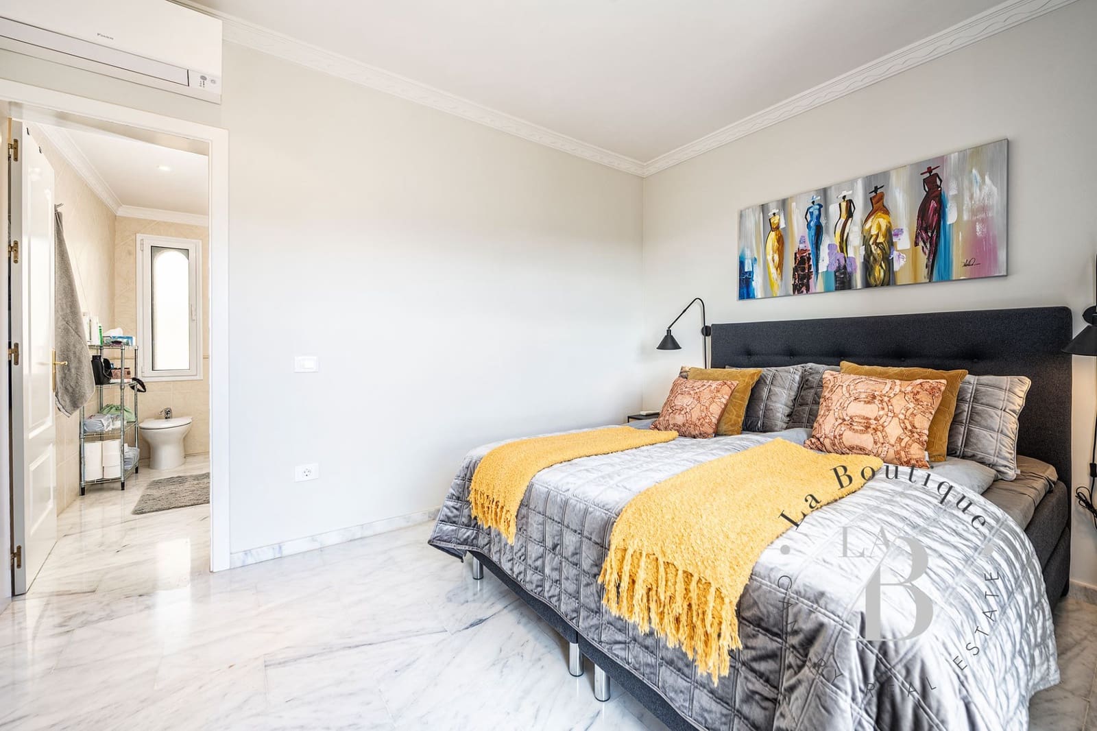 5 soverom Villa til salgs i Monte Leon med svømmebasseng garasje - € 1 035 000 (Ref: 8800778)