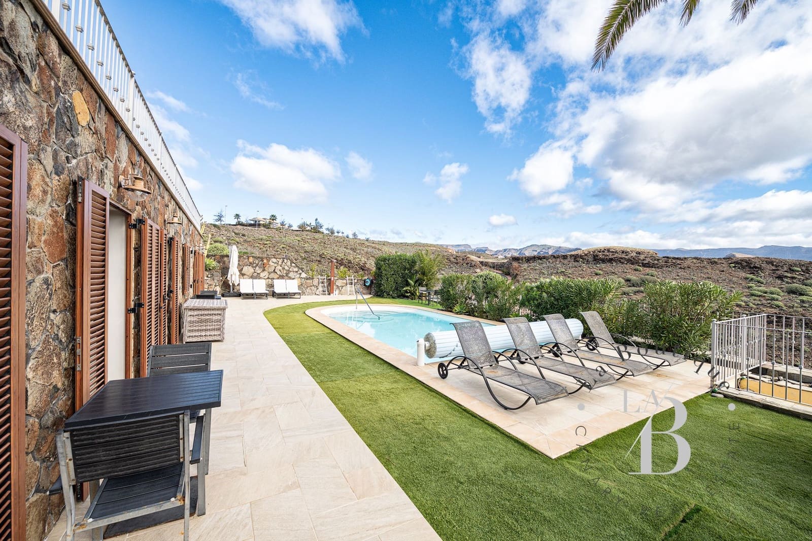 5 soverom Villa til salgs i Monte Leon med svømmebasseng garasje - € 1 035 000 (Ref: 8800778)