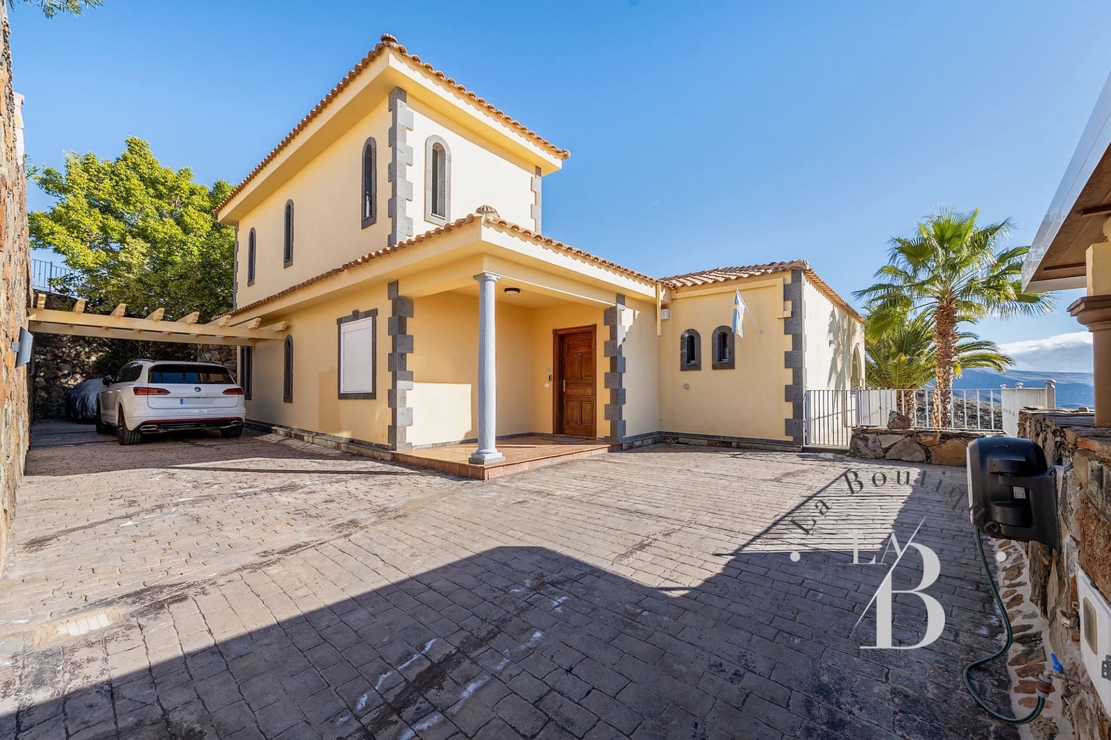 5 soverom Villa til salgs i Monte Leon med svømmebasseng garasje - € 1 035 000 (Ref: 8800778)