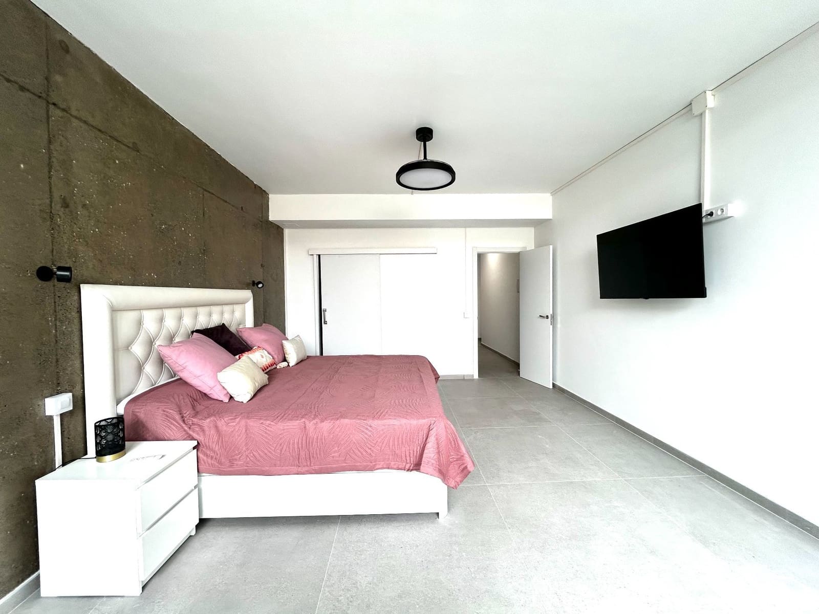 2 soveværelse Lejlighed til leje i Meloneras med garage - € 1.600 (Ref: 8840725)