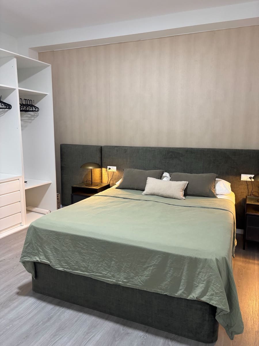 2 bedroom Flat for rent in Las Palmas de Gran Canaria - € 980 (Ref: 8892703)