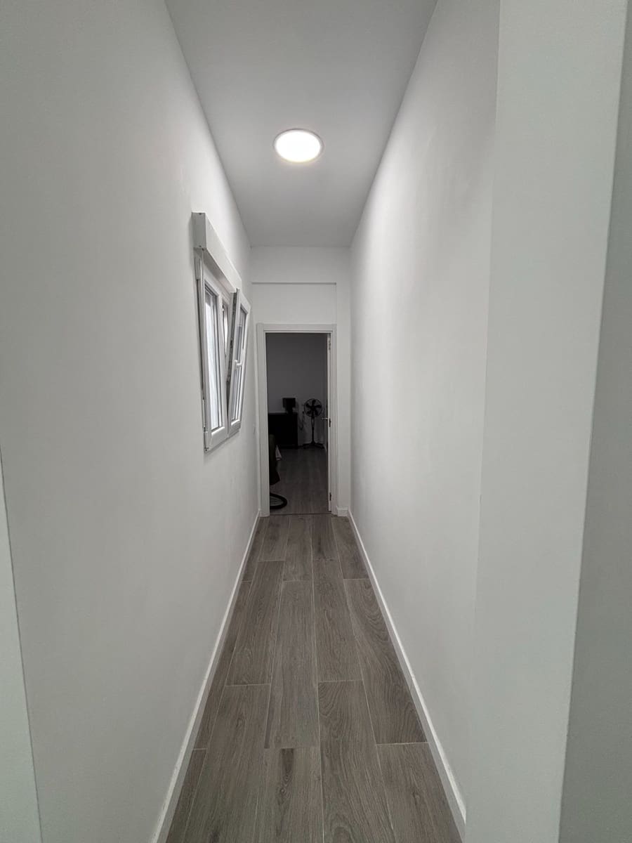 2 bedroom Flat for rent in Las Palmas de Gran Canaria - € 980 (Ref: 8892703)