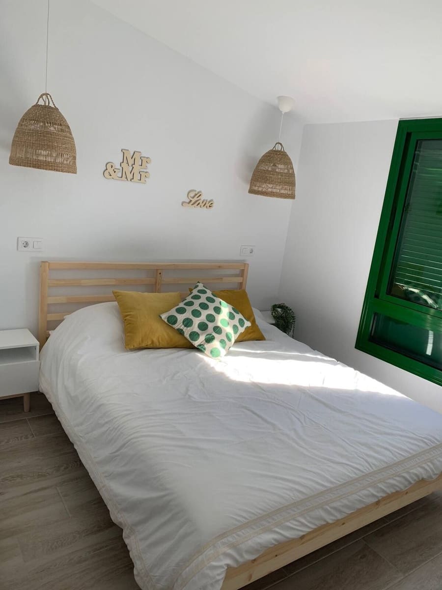 2 quarto Bungalow para arrendar em Playa del Ingles com piscina - 1 600 € (Ref: 8998391)
