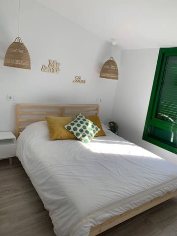 2 quarto Bungalow para arrendar em Playa del Inglés, San Bartolomé de Tirajana com piscina - 1 600 € (Ref: 8998391)