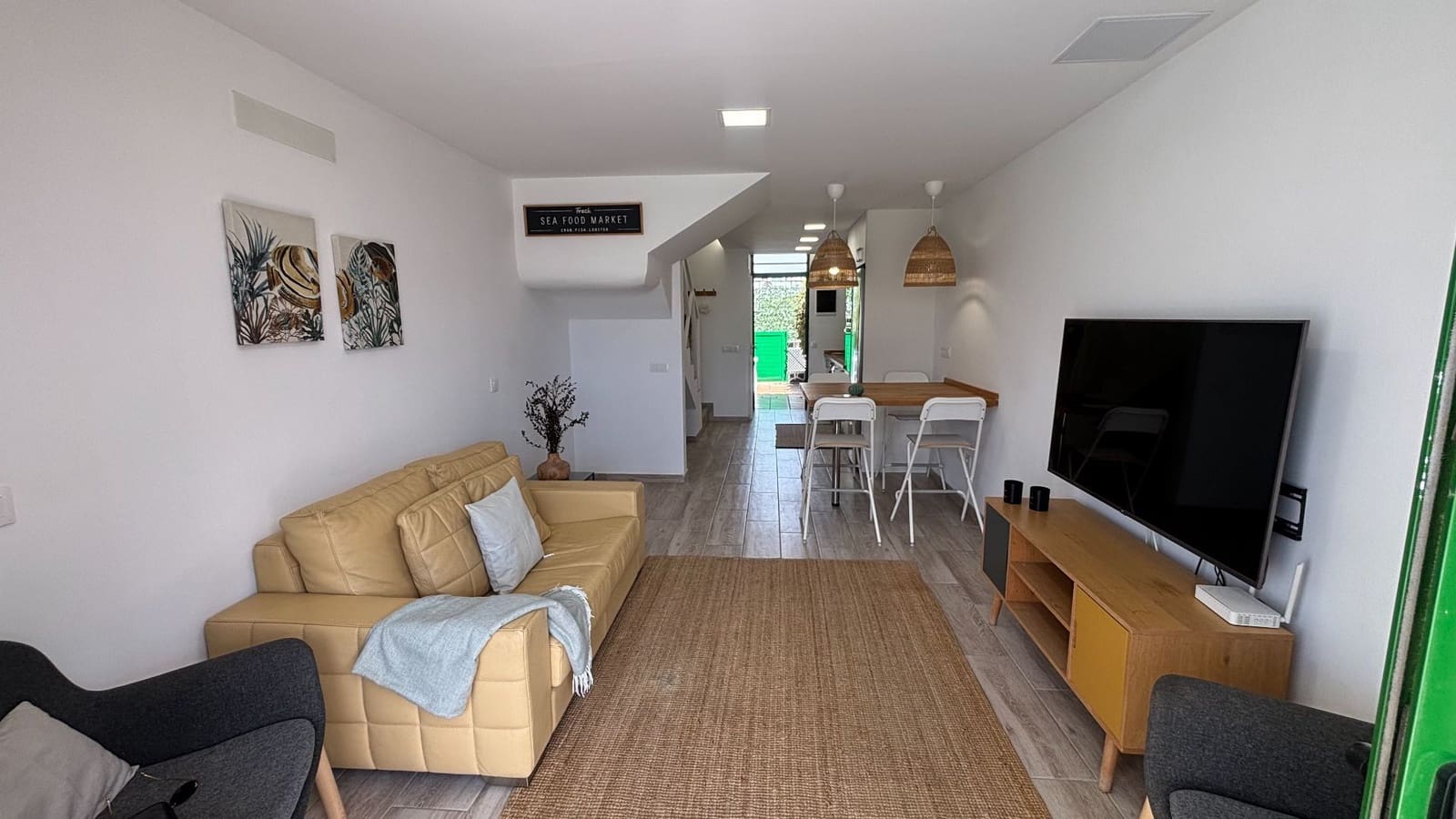 2 quarto Bungalow para arrendar em Playa del Ingles com piscina - 1 600 € (Ref: 8998391)