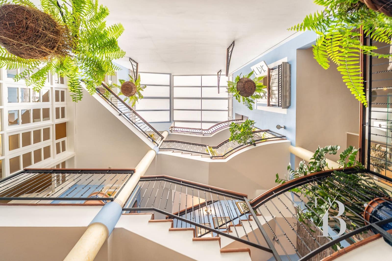 6 soveværelse Byhus til salg i Las Palmas de Gran Canaria med garage - € 2.100.000 (Ref: 9050702)