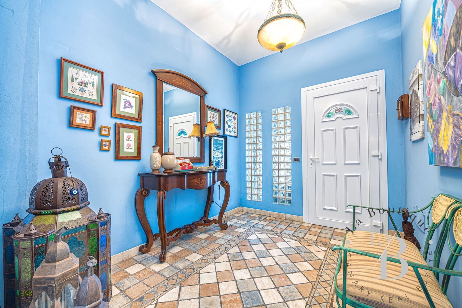 6 soveværelse Byhus til salg i Las Palmas de Gran Canaria med garage - € 2.100.000 (Ref: 9050702)