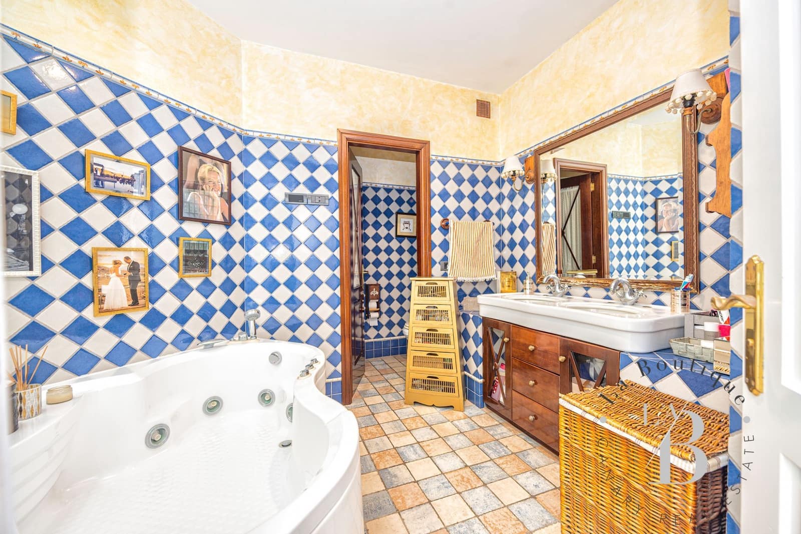 6 soveværelse Byhus til salg i Las Palmas de Gran Canaria med garage - € 2.100.000 (Ref: 9050702)