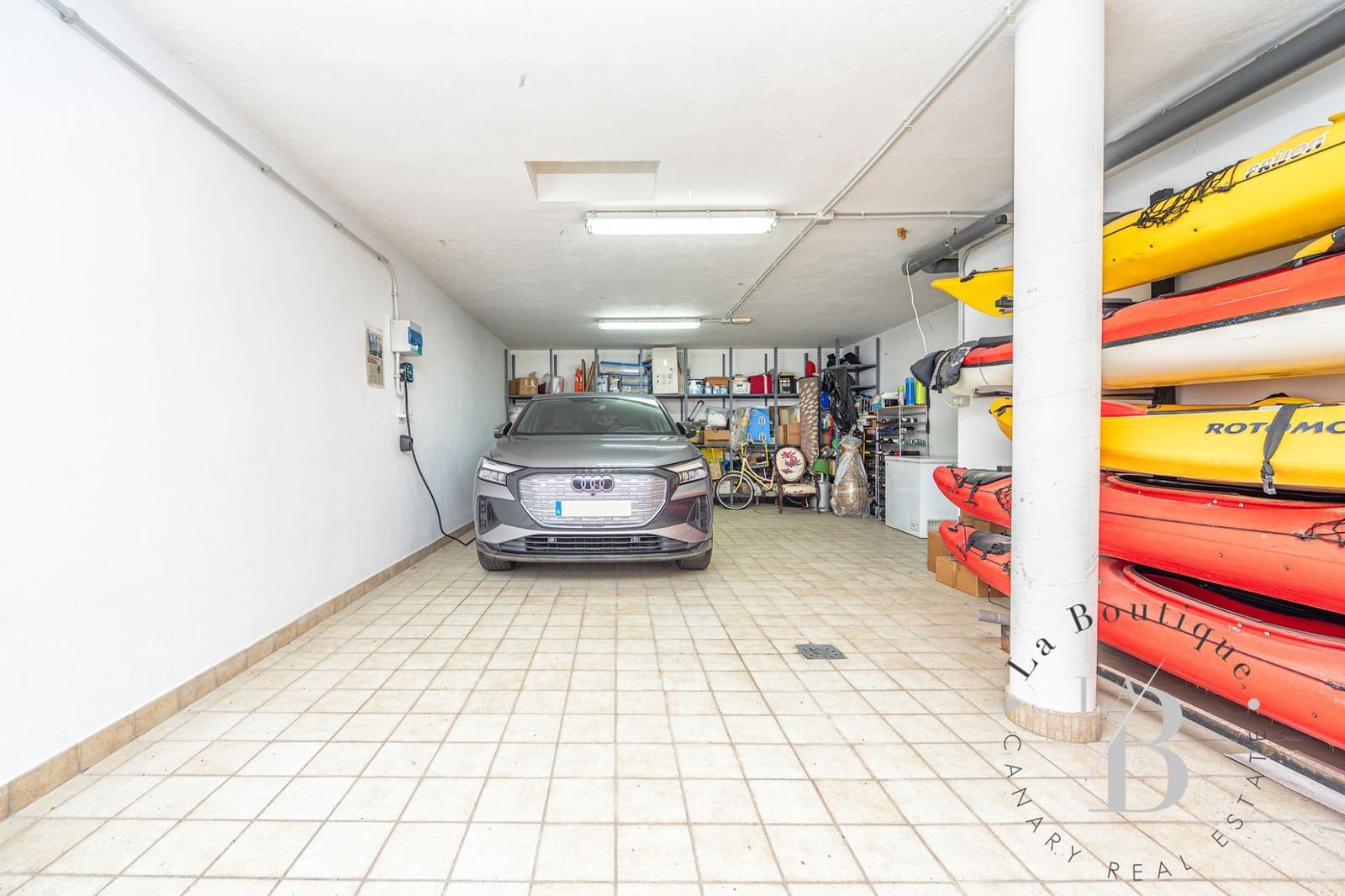 6 soveværelse Byhus til salg i Las Palmas de Gran Canaria med garage - € 2.100.000 (Ref: 9050702)