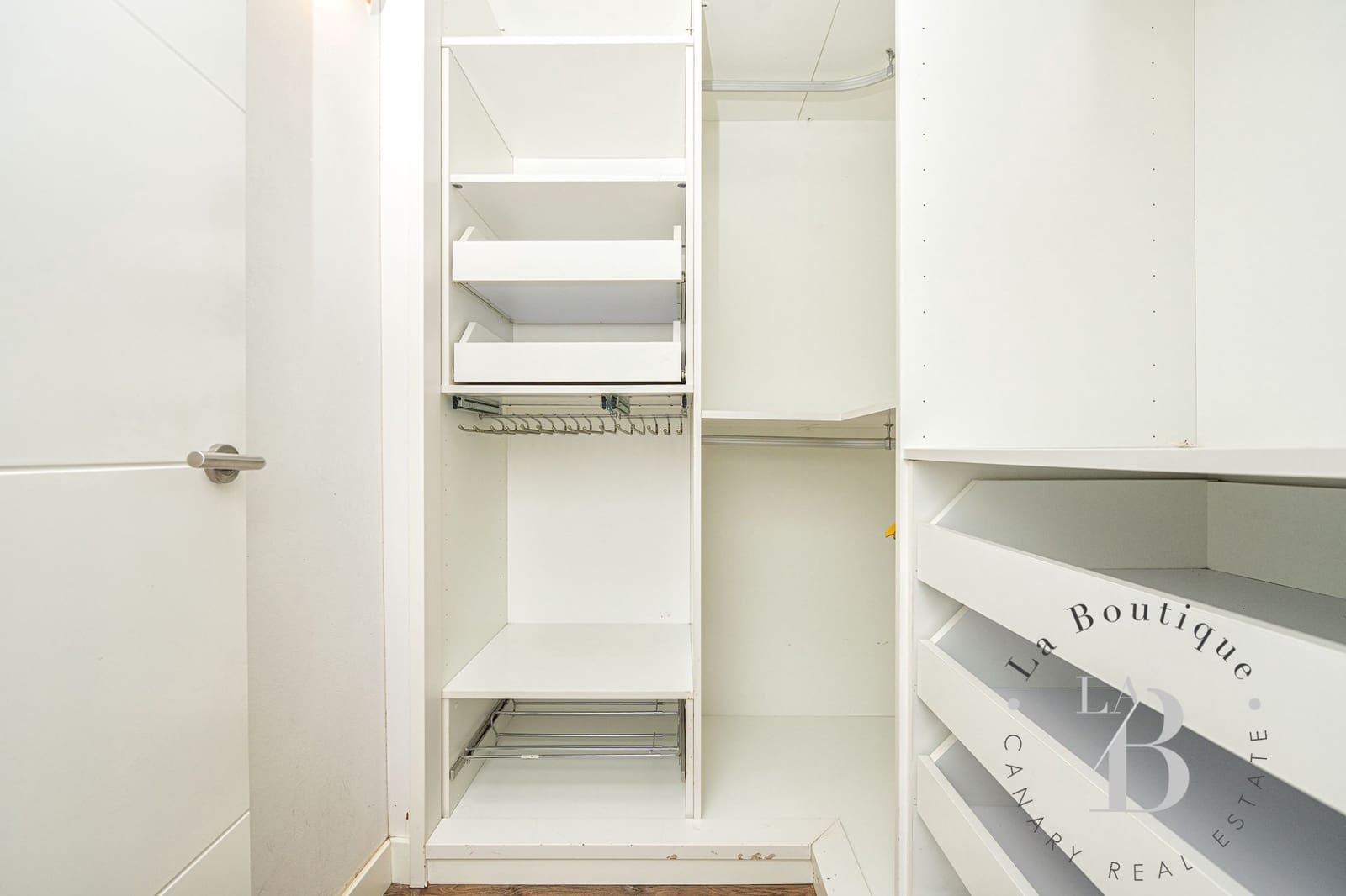 4 soveværelse Villa til salg i Telde med swimmingpool garage - € 980.000 (Ref: 9118537)