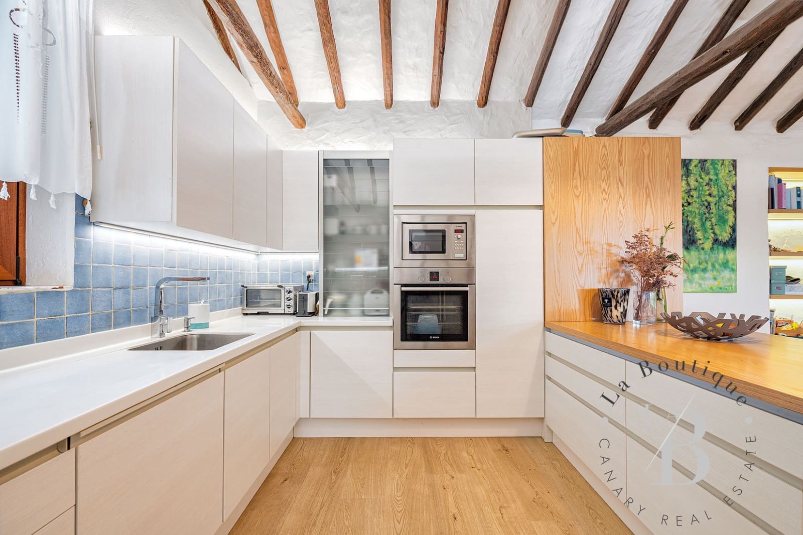 4 soveværelse Villa til salg i Telde med swimmingpool garage - € 980.000 (Ref: 9118537)