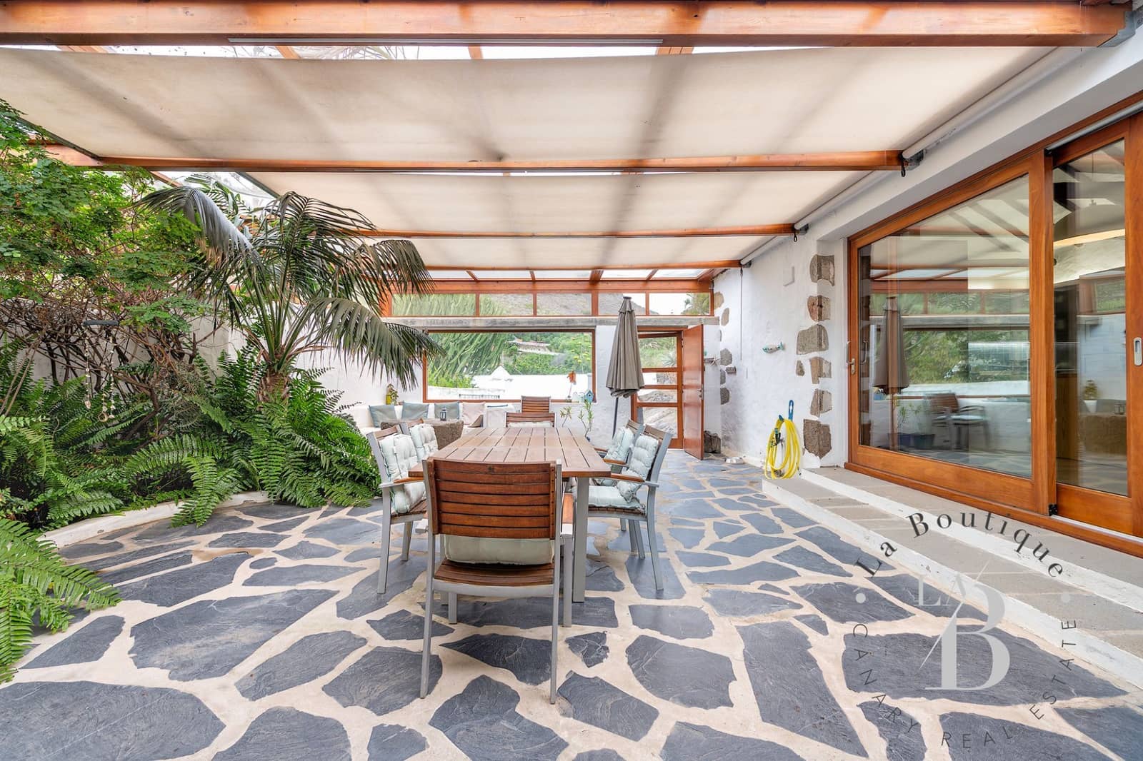 4 soveværelse Villa til salg i Telde med swimmingpool garage - € 980.000 (Ref: 9118537)