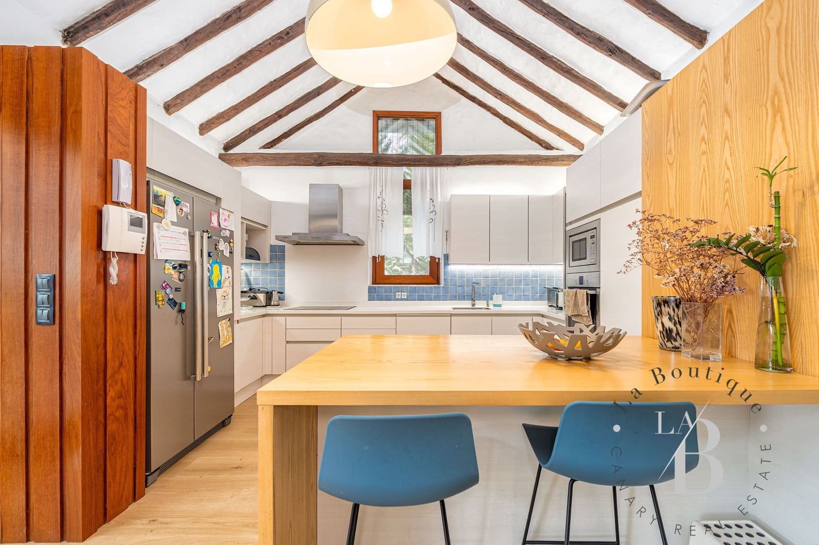 4 soveværelse Villa til salg i Telde med swimmingpool garage - € 980.000 (Ref: 9118537)