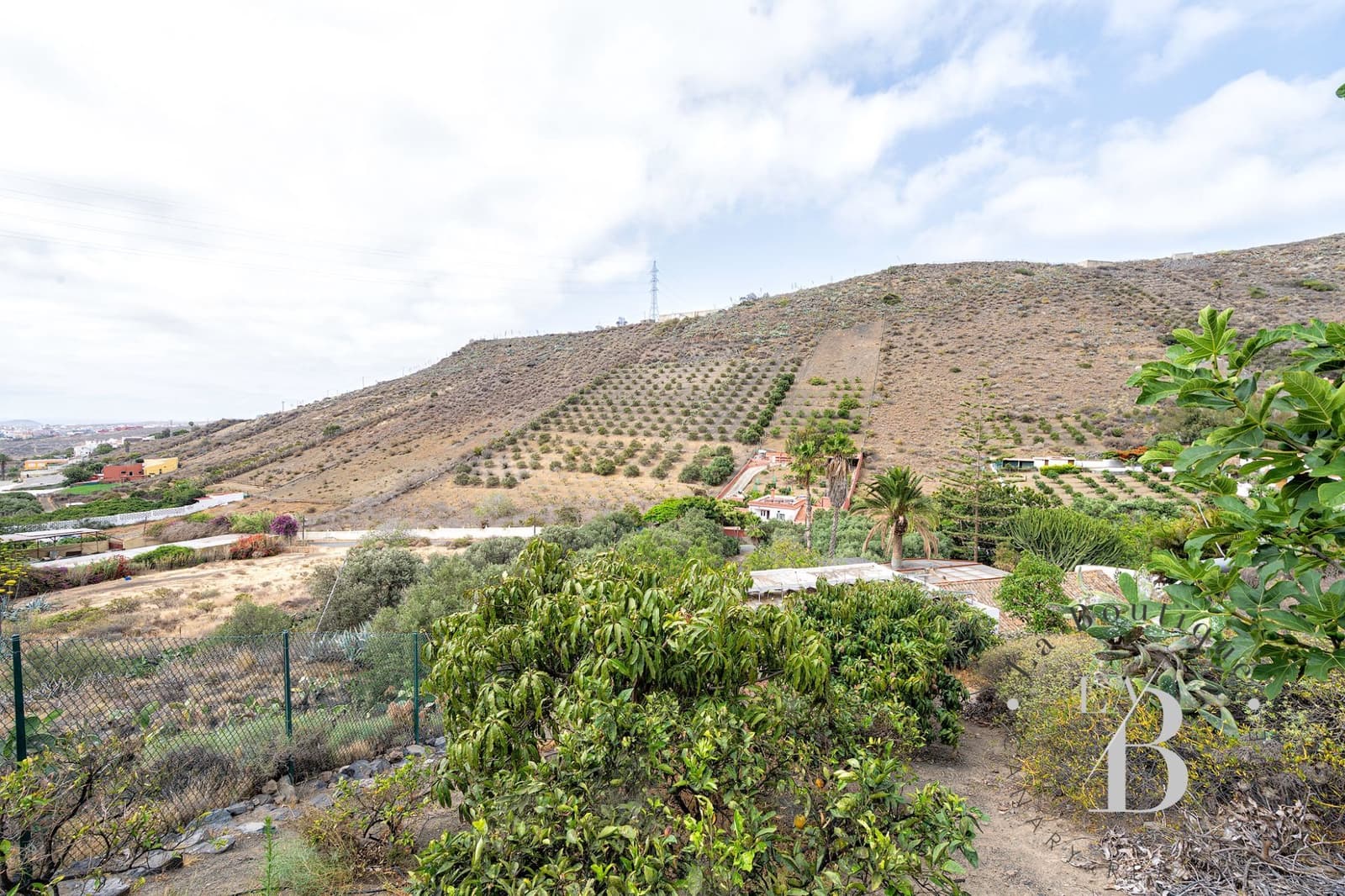 4 soveværelse Villa til salg i Telde med swimmingpool garage - € 980.000 (Ref: 9118537)