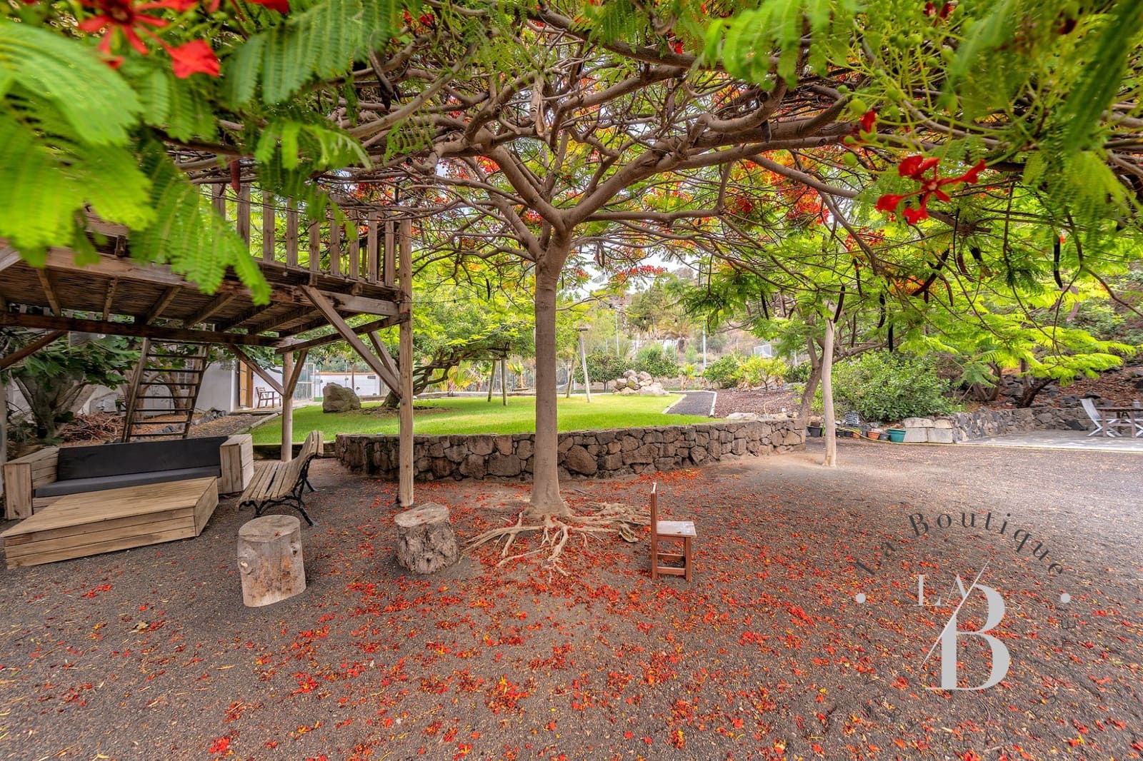 4 soveværelse Villa til salg i Telde med swimmingpool garage - € 980.000 (Ref: 9118537)