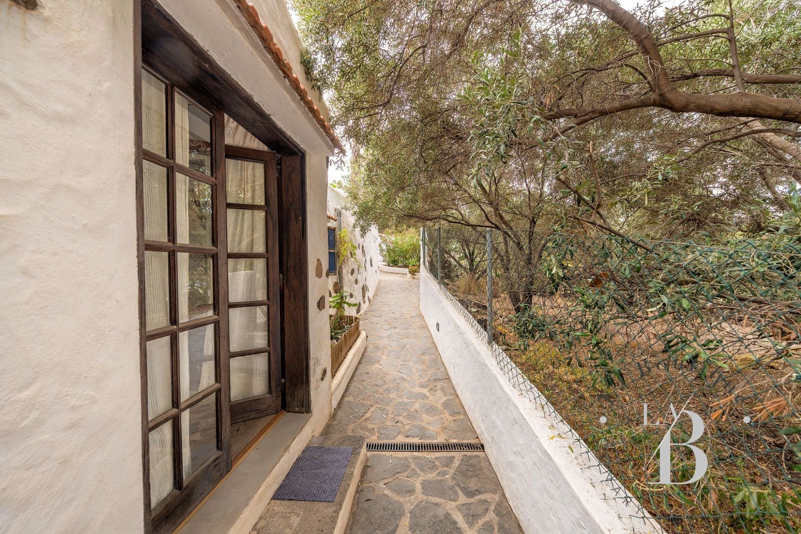 4 soveværelse Villa til salg i Telde med swimmingpool garage - € 980.000 (Ref: 9118537)