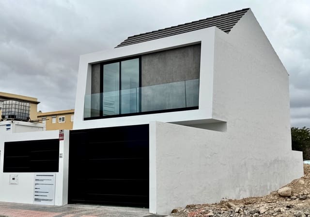 2 bedroom Villa for sale in El Tablero, San Bartolomé de Tirajana with garage - € 435,000 (Ref: 9159248)