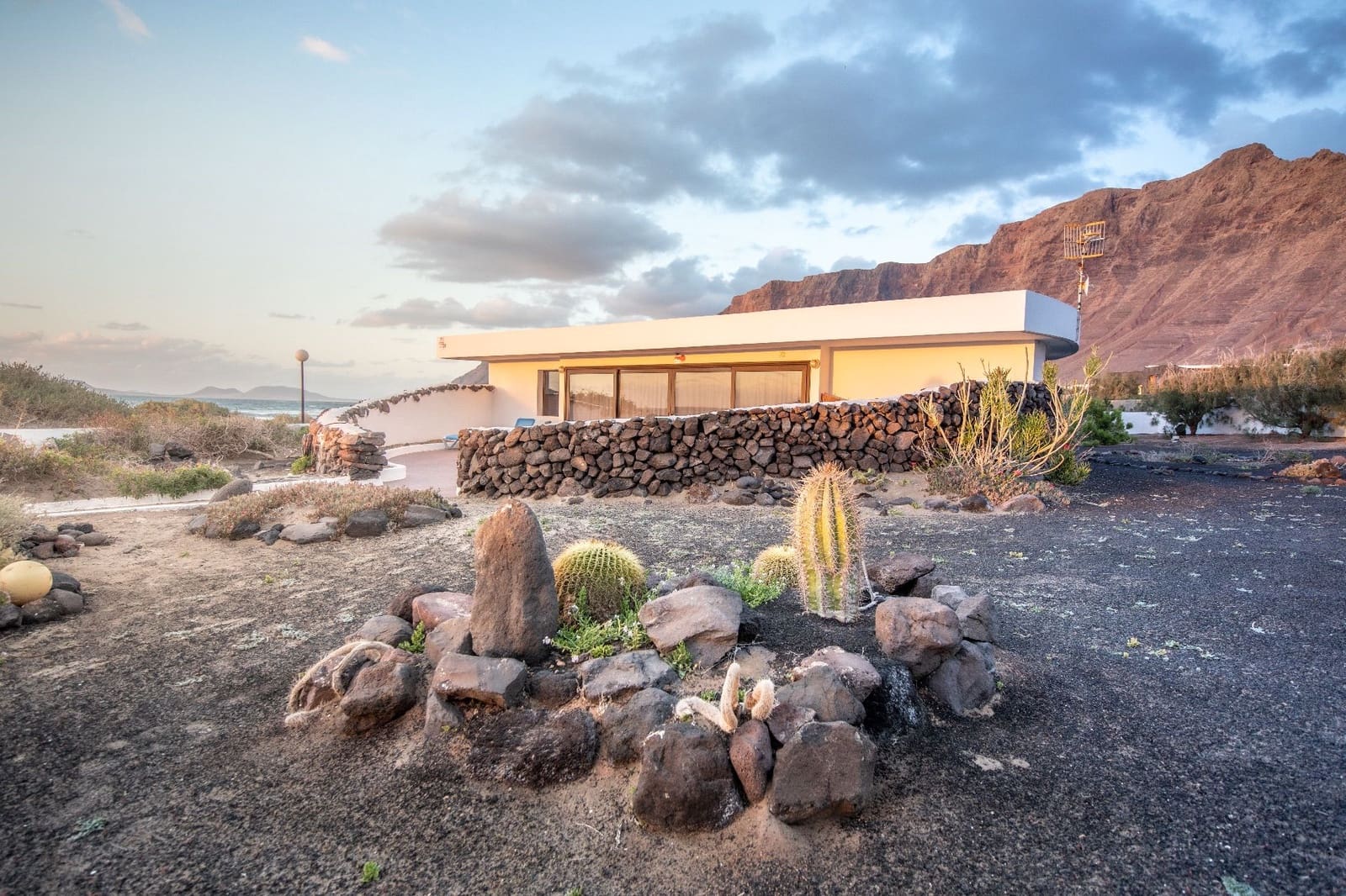 3 soveværelse Villa til salg i Teguise - € 1.280.000 (Ref: 9160781)