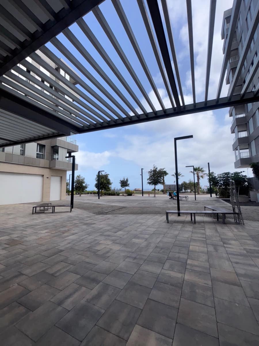 Erhverv til salg i Las Palmas de Gran Canaria - € 155.000 (Ref: 9186645)