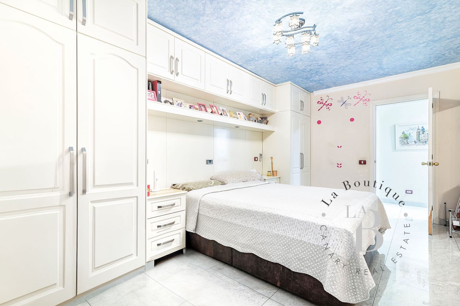 2 sypialnia Willa do wynajęcia w Sonneland z basenem garażem - 2 200 € (Ref: 9208070)