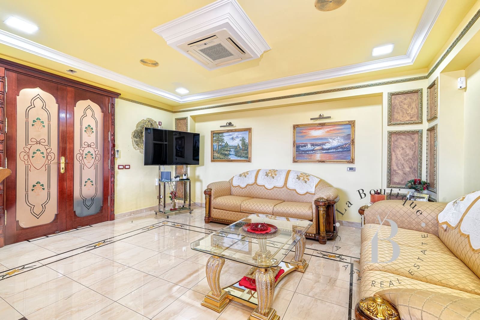 2 sypialnia Willa do wynajęcia w Sonneland z basenem garażem - 2 200 € (Ref: 9208070)